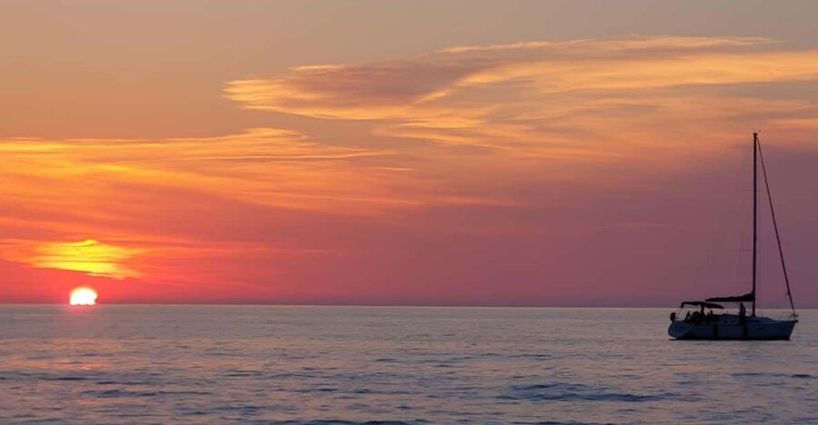 Tropea: Sunset Aperitif on a Sailing Boat - Breathtaking Coastal Vistas