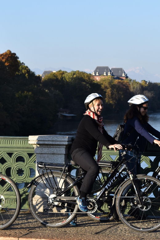 Turin: Classic Bike Tour, the Historic Center and the Hill - Tour Overview