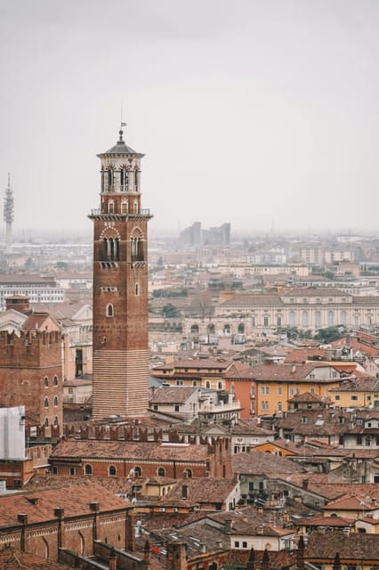 Verona: Interactive Map for a Self-Guided Tour. - Overview of the Interactive Map