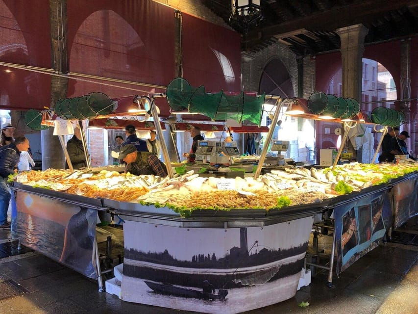 Vicenza: Market Tour and Meal at a Locals Home