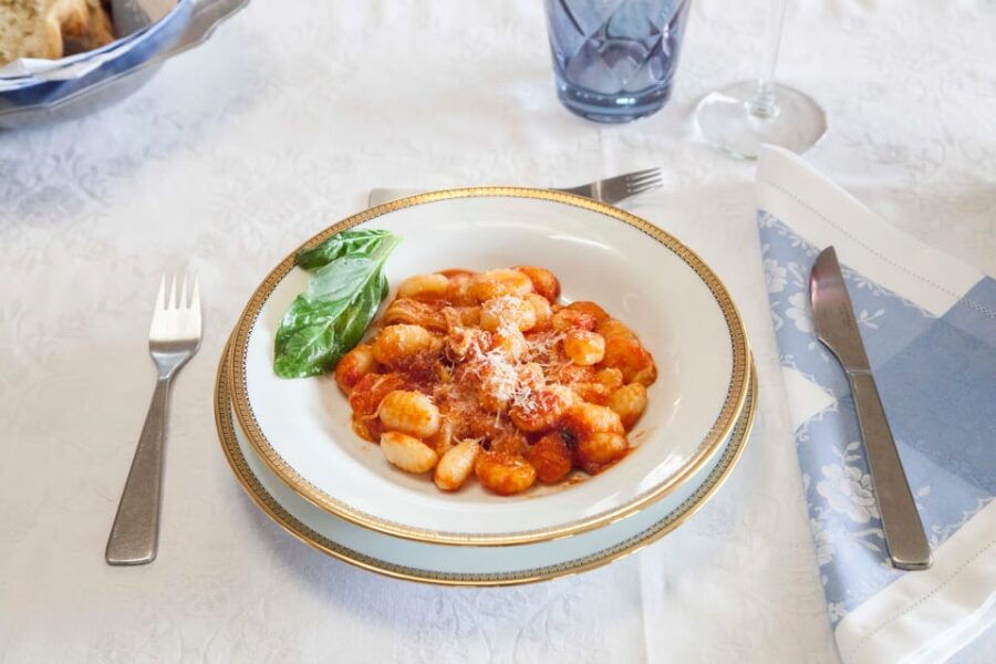 Vico Equense: Market & Cooking Class at a Locals Home - Experience Overview