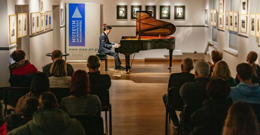 Warsaw: Live Chopin Piano Concert