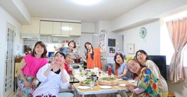 Near Toji：Sushi Experience With Cute Professional Sushi Chef - Meet Your Sushi Chef