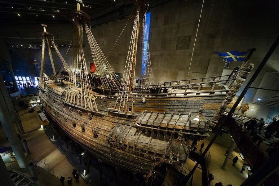 Stockholm VIP Half Day City Tour by Incl. Vasa Ship Museum