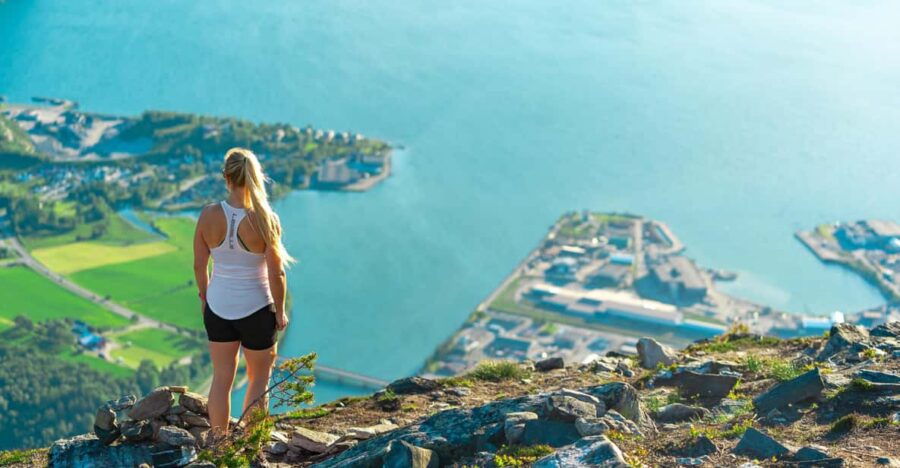 Åndalsnes: Gondola and Guided Mountain Walk - Activity Overview