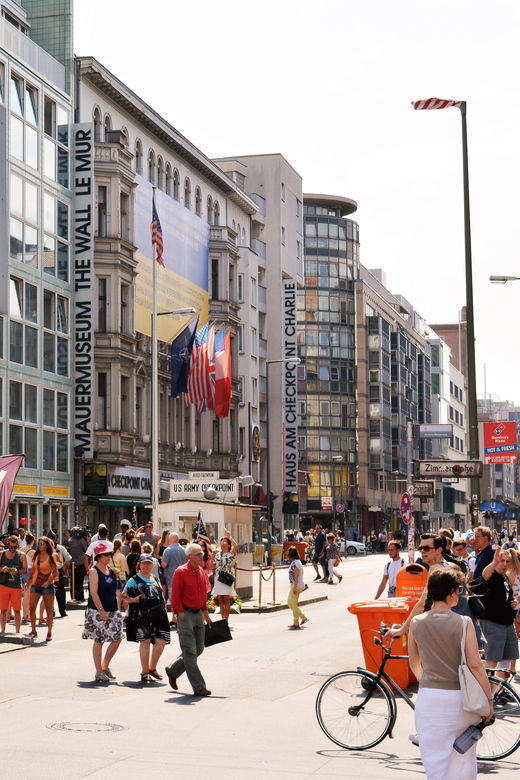 Berlin: Cold War History and Berlin Wall Guided Walking Tour