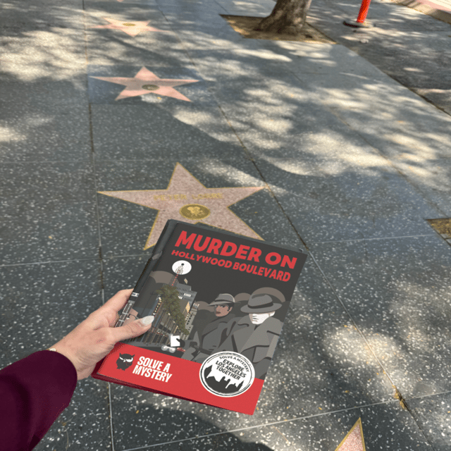 LA: Self-Guided Mystery Tour on Hollywood Boulevard (ENG)