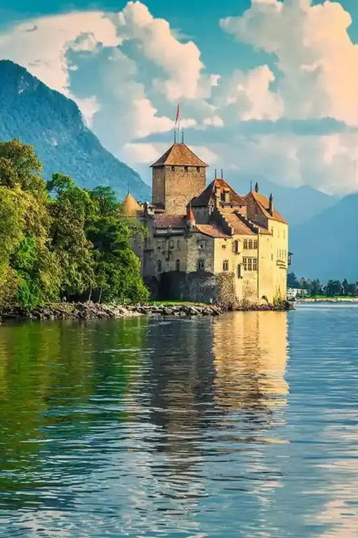 Montreux Sightseeing Walking Tour - Experience Highlights