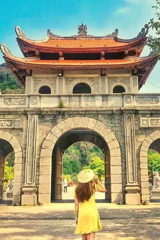 1 Day – Traveling Ninh Binh: Hoa Lu, Tam Coc, Hang Mua