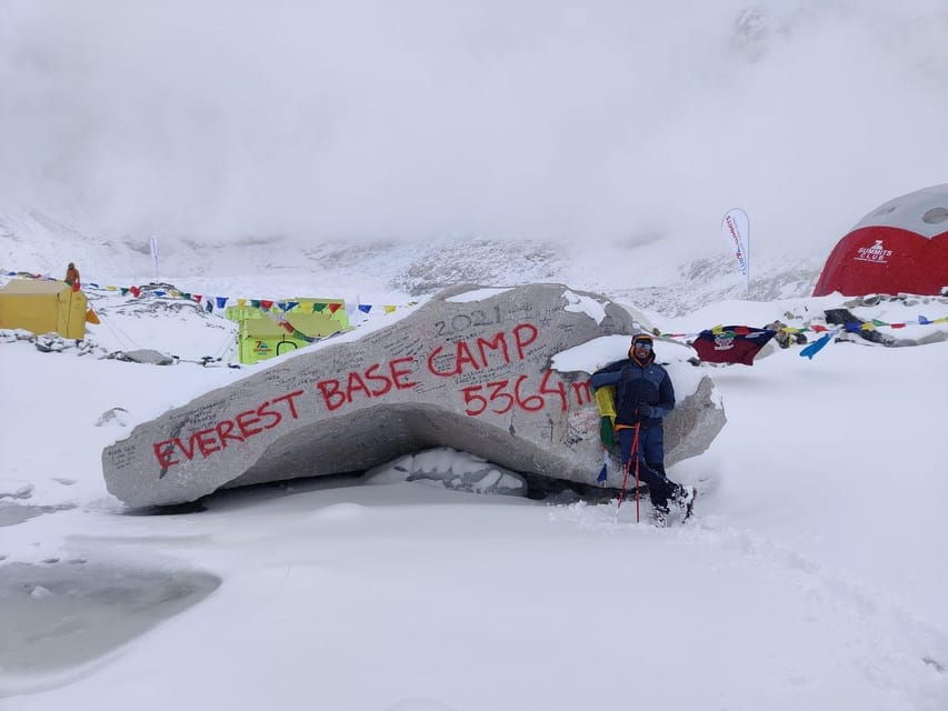 14 DAYS EVEREST BASE CAMP - NO TIPS POLICY - Included Services