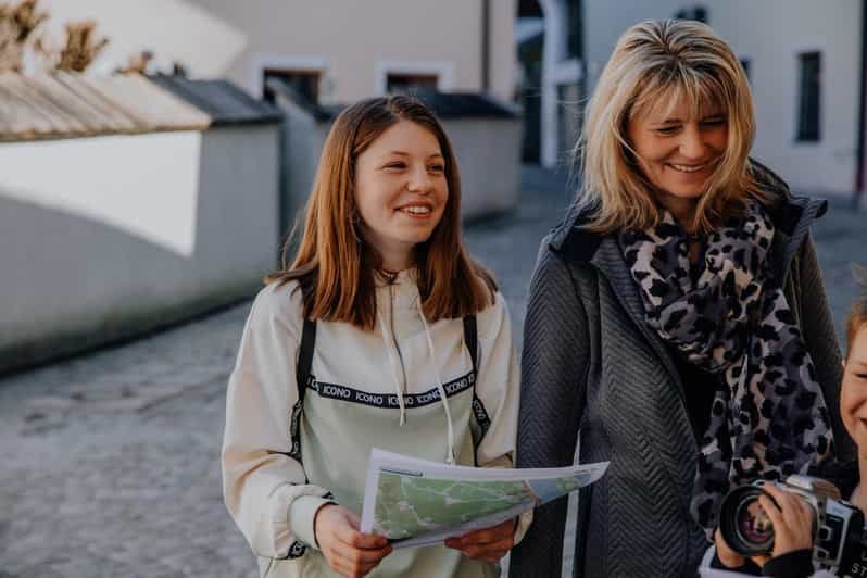 2.5-Hour Puzzle Tour Through the North Sea Resort of Otterndorf