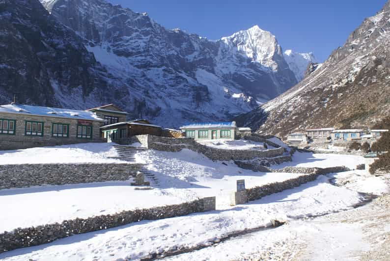 2 Weeks of Retreat in Thame Monastry in the Everest Region - Retreat Overview