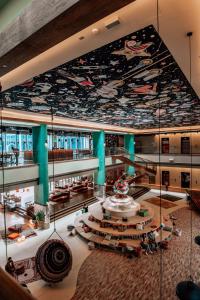 25hours Hotel Dubai One Central - Hotel Overview and Location