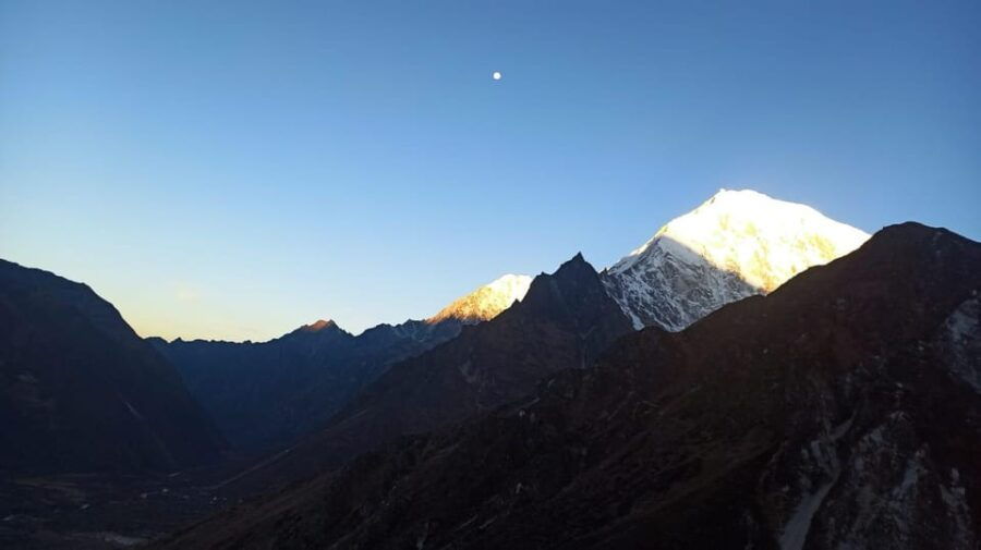 8-Day Langtang Valley Trek: A Himalayan Adventure
