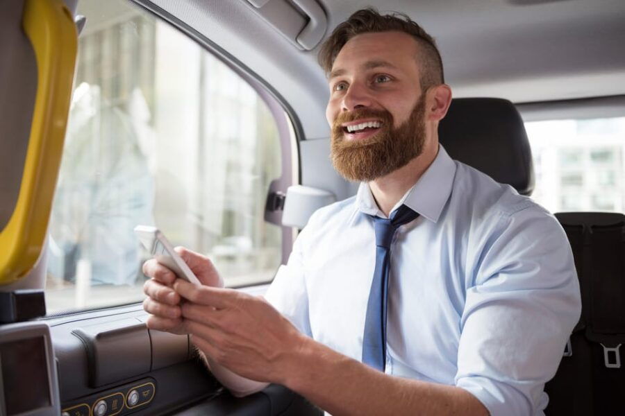 8 Passengers – XL Cork Airport to City Centre Private Taxi