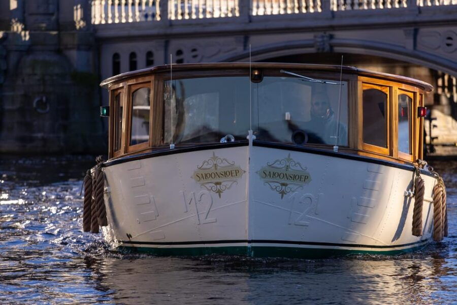 Amsterdam: 2h Canal Cruise Incl.Dutch Snacks & Drinks Option