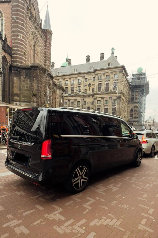 Amsterdam: Rent a Car With Driver in Amsterdam (6 Hours)