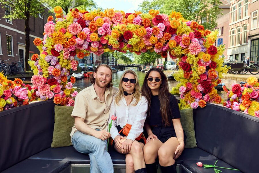 Amsterdam: the Original Flower Boat With Local Guide and Bar