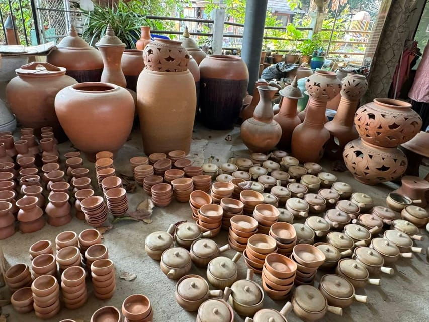 Art of Handicraft Silverwork & Pottery.