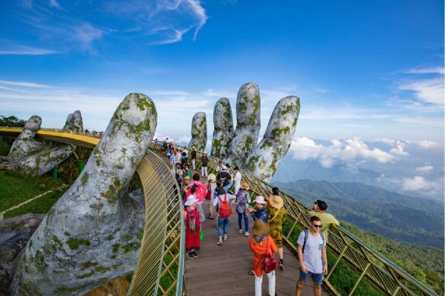 Ba Na Hills Cable Car Tour With Buffet Lunch by Shuttle Bus