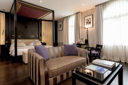 Baglioni Hotel London - The Leading Hotels of the World - Hotel Overview and Location