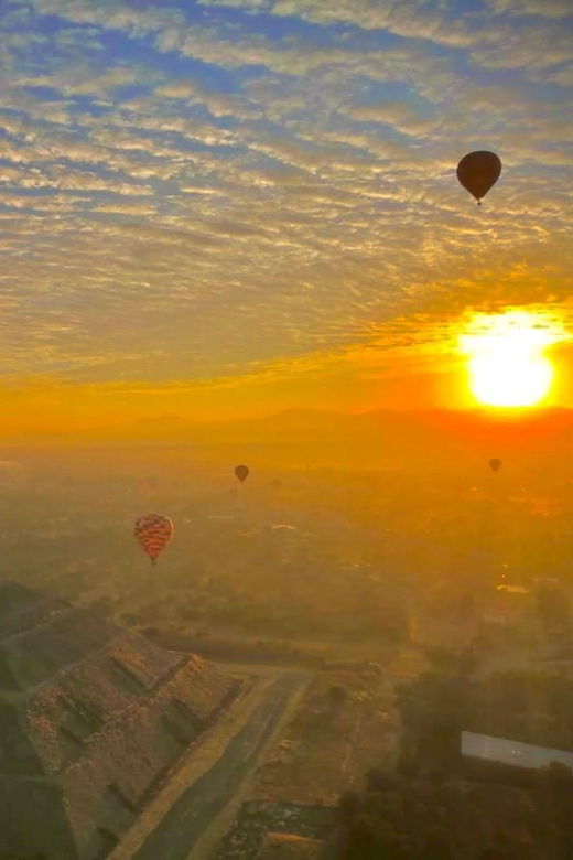 Balloon Flight With Mexico City Transportation & Breakfast