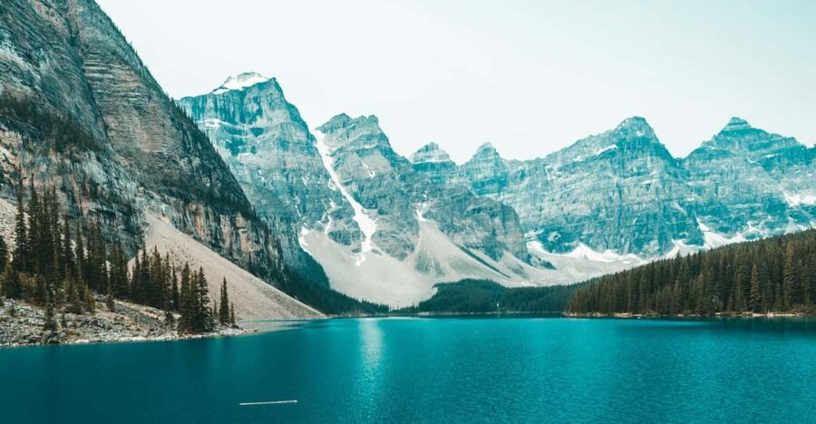 Banff/Canmore: Lake Louise, Moraine Lake & Johnston Canyon