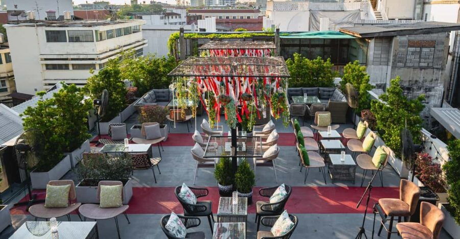 Bangkok: Sanay Rooftop Bar The Ember Hotel - Venue Overview