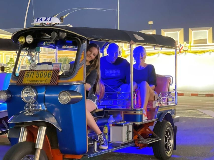 Bangkok Tuk-Tuk Tour by Night With Chinatown Street Food