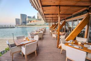 Beach Rotana - Abu Dhabi - Overview and Location