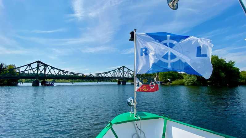 Berlin: 7 Lakes Boat Tour Through the Havel Landscape