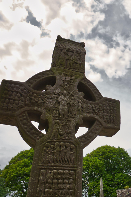 Boyne Valley Private Tour: Hill of Tara, Trim Castle & More
