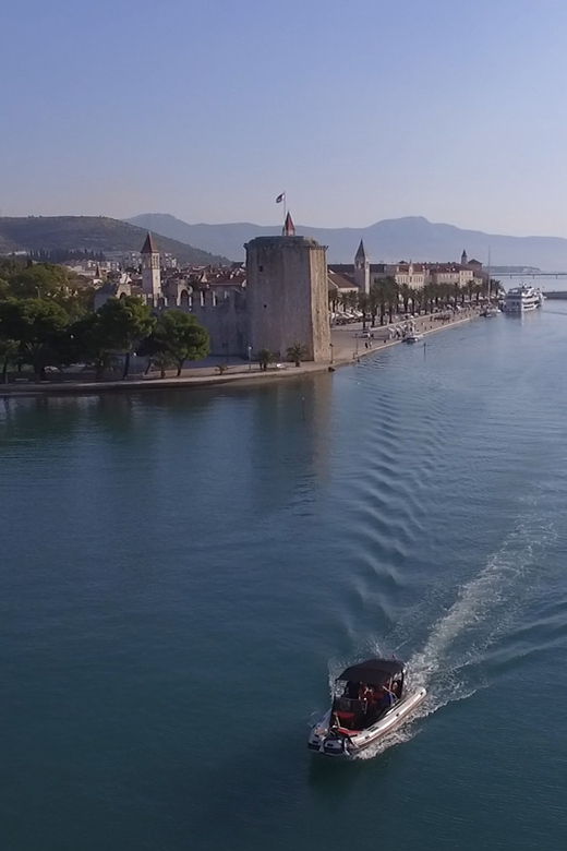 Brač: Hidden Bays and Inlets Speed Boat Tour
