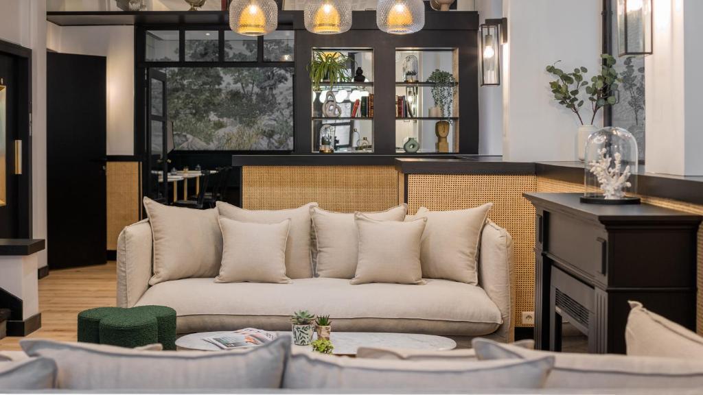 Bristol Union Hotel Intra Muros - Hotel Overview