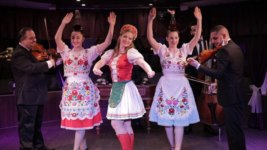Budapest: Danube Cruise With Folk Dancing and Drinks
