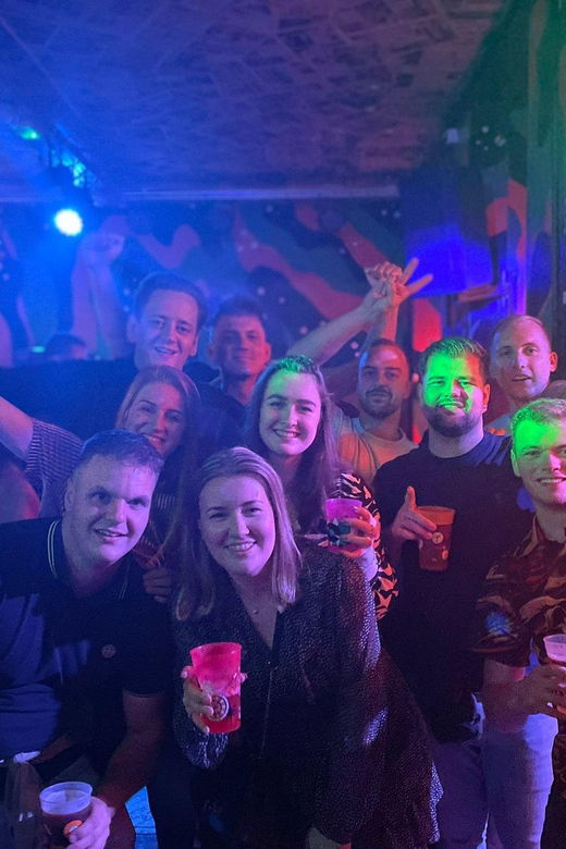 Budapest: Private, Personalized Pub Crawl, 5 Drinks Included