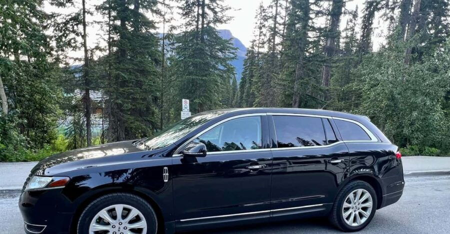Calgary Airport: Private Transfer to Fernie, BC