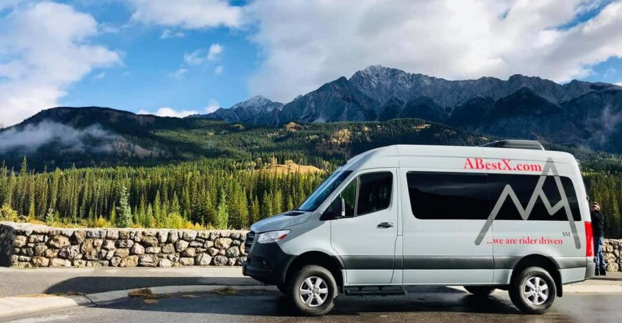 Calgary to Canmore/Banff (Shared Shuttle/Bus)