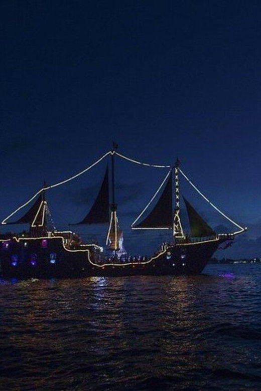 Cancun: Jolly Roger Premium Pirate Ship
