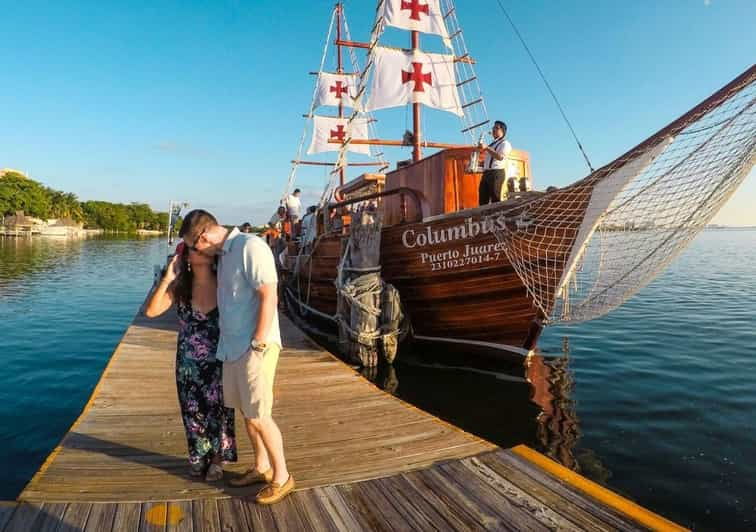 Cancun: Romantic Dinner in the Lagoon With Live Sax Music