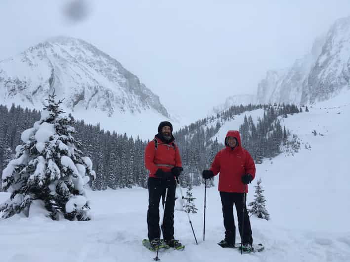 Canmore: Kananaskis Country Snowshoe Tour
