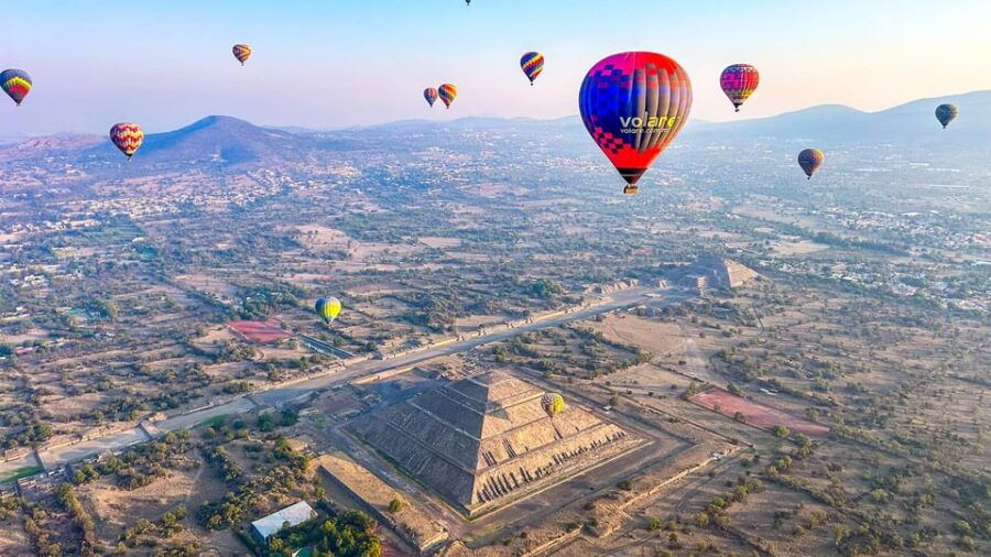 CDMX: Balloon Flight & Guided Teotihuacan & Guadalupe Shrine