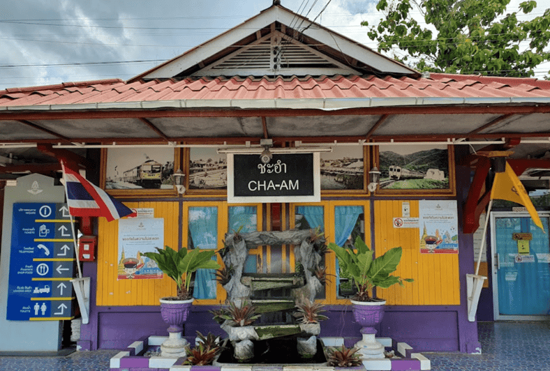 Cha Am: Private One Day City Tour