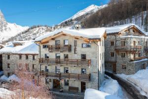 Chalet Hotel Du Fornet - Hotel Overview