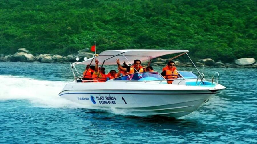 Cham Island on a Speedboat Snorkeling Tour From Da Nang