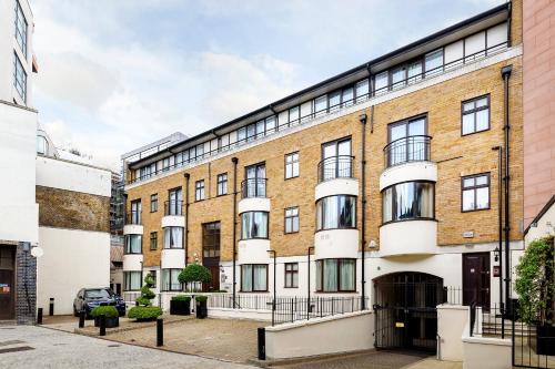 Cheval Knightsbridge - Property Overview