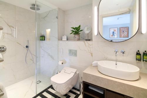 Cheval Phoenix House at Sloane Square - Property Overview