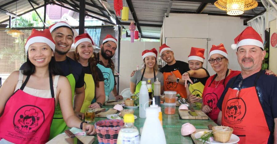 Chiang Mai: Half Day Cooking Class With Local Market Tour - Overview of the Cooking Class