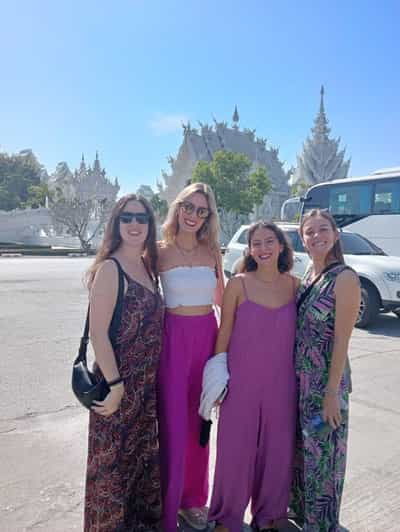 Chiangrai : Half Day Tour 3 Famous Temples / (Private Tour)