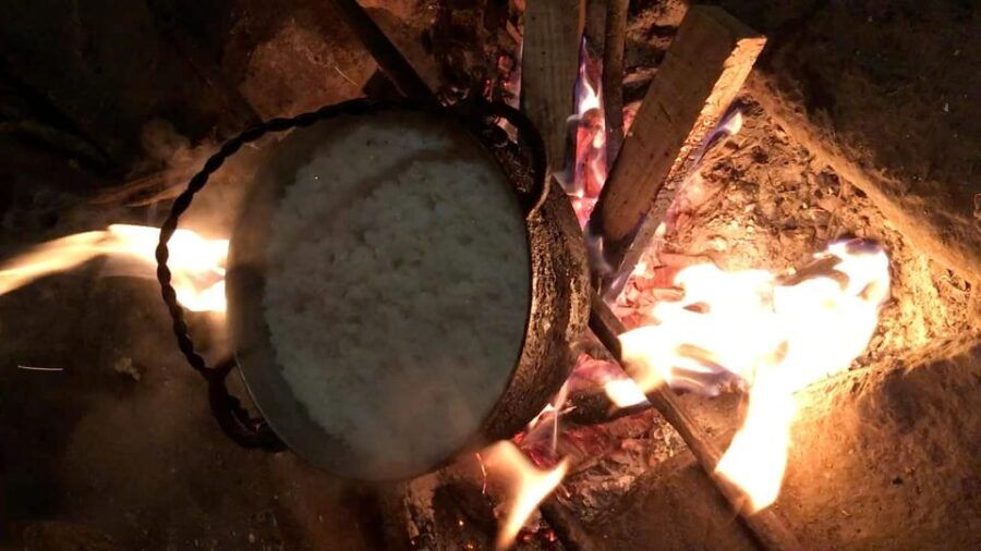 Cooking 5 Dishes of Vietnamese Food With Local
